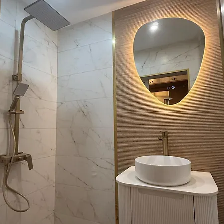 Апартаменты Moderne Et Chic &