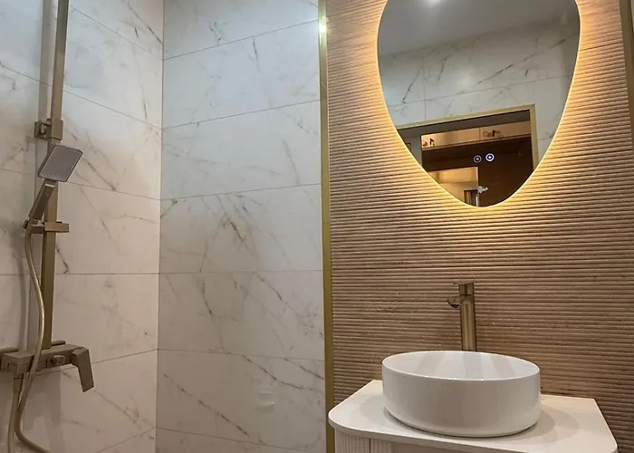 דירה Moderne Et Chic &